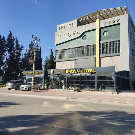 Isnova Hotel Airport